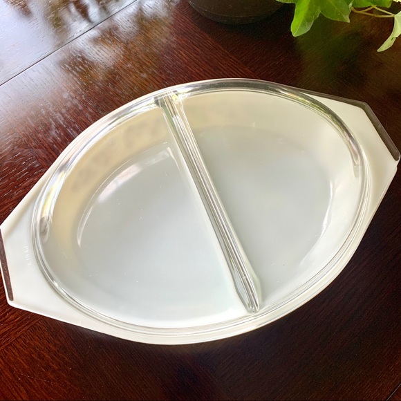 Vintage Pyrex Golden Acorn Double-Dish - Picture 2 of 2